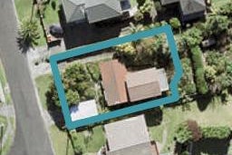 12A Newburn Road, Waiake, Auckland