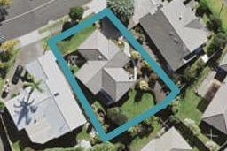 14 Bluebird Crescent, Unsworth Heights, Auckland
