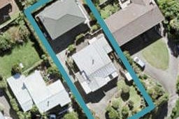 2/10 Auld Street, Torbay, Auckland