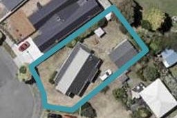 17 Whitmore Grove, Waikanae Beach, Waikanae