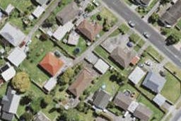 6 Hindmarsh Street, Henderson, Auckland