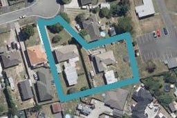 2/12 Hockin Place, Fairfield, Hamilton