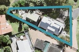 1/946 Beach Road, Waiake, Auckland