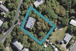 6 Beresford Avenue, Surfdale, Waiheke Island
