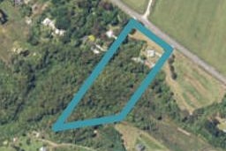 1974 Arnold Valley Road, Moana, Moana