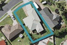 5 Robina Court, Burswood, Auckland