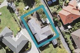 152 Cliff View Drive, Green Bay, Auckland