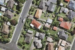14C Serjeant Street, Henderson, Auckland