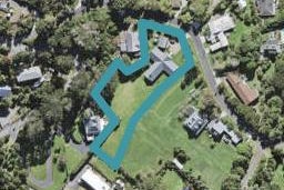 20 Ngarahana Avenue, Paremoremo, Auckland