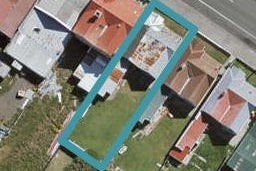 10 Gore Street, Bluff