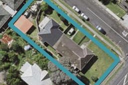 2/149 Shakespeare Road, Milford, Auckland