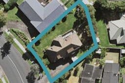 9 Unsworth Drive, Unsworth Heights, Auckland