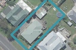 5 Station Road, Sawyers Bay, Port Chalmers