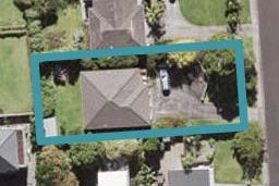 58 Manhattan Heights, Glendene, Auckland