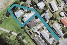 1/195A Henderson Valley Road, Henderson, Auckland