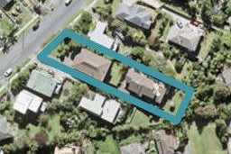 2/63 Deep Creek Road, Waiake, Auckland
