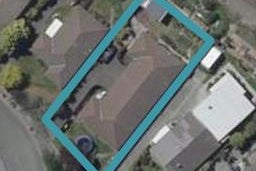 2/17 Warner Place, Heathcote Valley, Christchurch