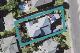 9 Calypso Place, Rothesay Bay, Auckland