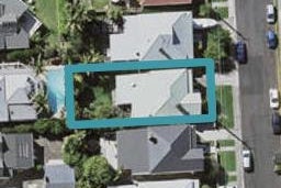 37 Roslyn Terrace, Stanley Point, Auckland