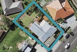 2/59 College Road, Northcote, Auckland
