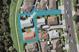 2/75 Aviemore Drive, Highland Park, Auckland