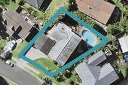 4 Clipper Place, Shelly Park, Auckland
