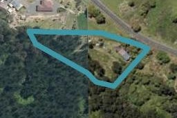 496 Crane Road, Kamo