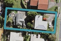 2/34 Sunset Road, Unsworth Heights, Auckland