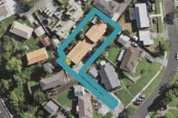 2/13 Crail Court, Totara Heights, Auckland