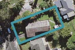 16 Hellyers Street, Birkdale, Auckland