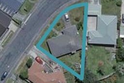 7 Cotswold Crescent, Newlands, Wellington