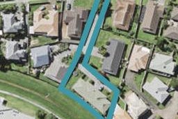 2/28 Edendale Road, Somerville, Manukau