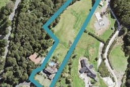 112 Carter Road, Oratia, Auckland