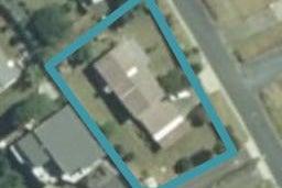 1 Point Street, Raglan
