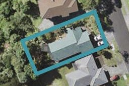31 Pinewood Grove, Botany Downs, Auckland