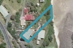 18 Piccadilly Street, Pahi, Paparoa