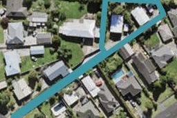 2/1A Helga Crescent, Te Atatū Peninsula, Auckland