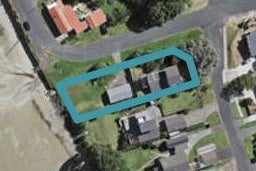2 First Avenue, Waiuku
