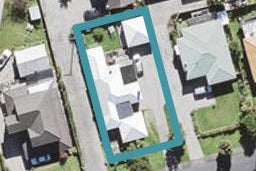 17 Cliff View Drive, Green Bay, Auckland