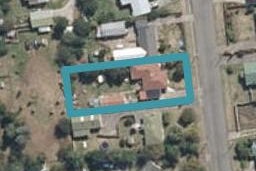 27 Hammond Street, Bulls