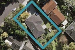 4 Tudward Glade, Hillcrest, Auckland