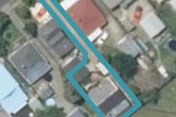 909B Willowpark Road North, Mayfair, Hastings