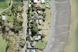 1868 East Coast Road, WHAKATIWAI, MIRANDA
