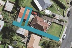 4/4 Serjeant Street, Henderson, Auckland