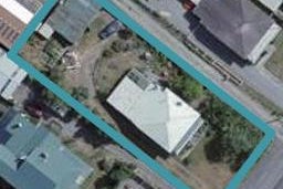 238 High Street South, Carterton
