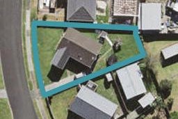 9 Windrush Close, Mangere, Auckland