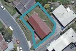 1 Edgecombe Street, Newlands, Wellington