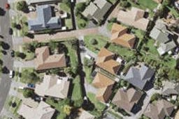 2/16 Amberwood Drive, Northpark, Auckland