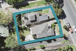 2/206 Beach Road, Campbells Bay, Auckland