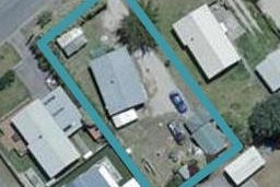 18 Cambridge Road, Martinborough